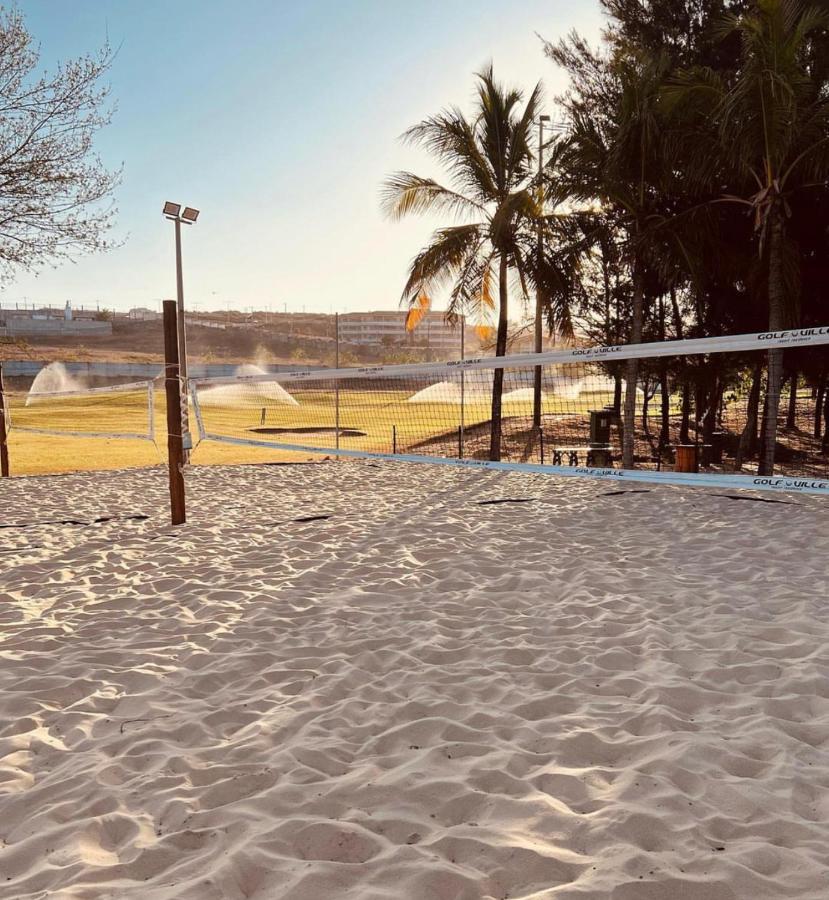 Apto De Luxo No Golfville Ideal Para Familia E Home Office Prox Do Beach Park 阿奎拉兹 外观 照片